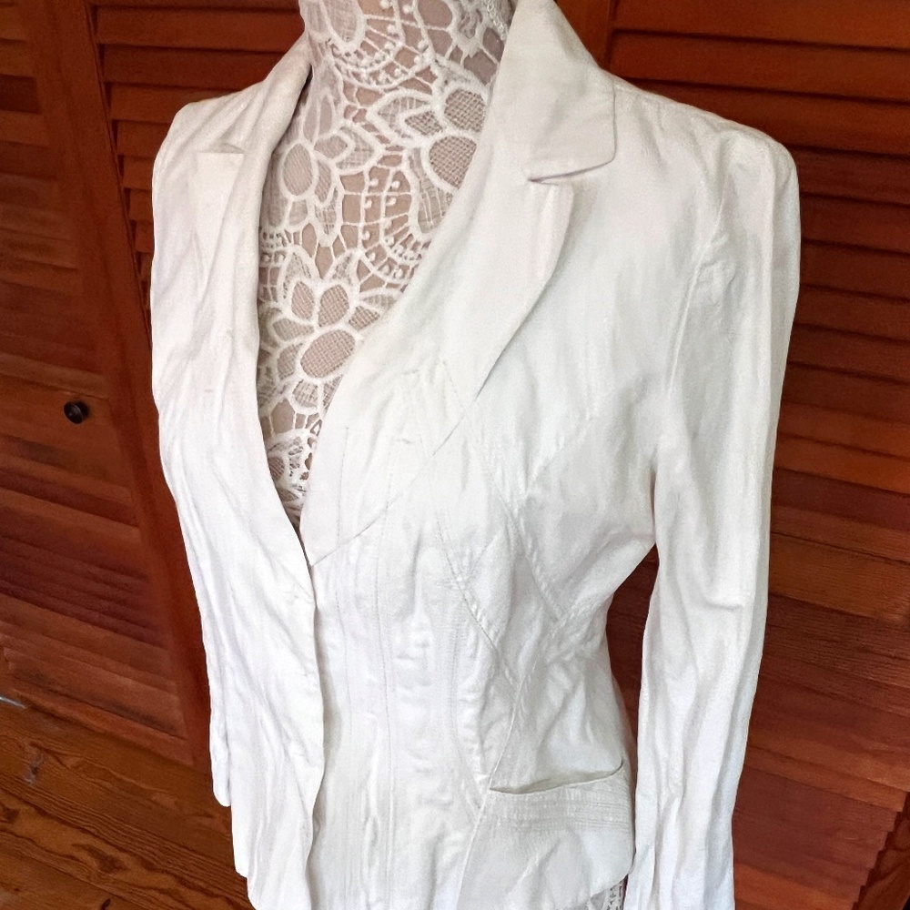 ELIE TAHARI White Blazer Jacket - Size M